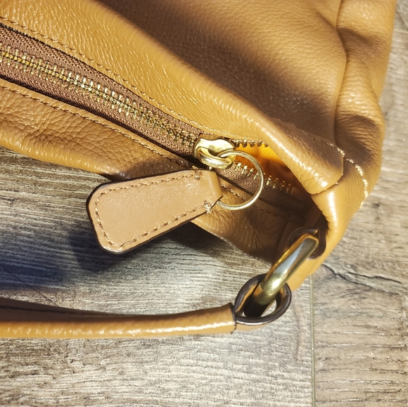 Coach Shoulder Bag - Picture 7 of 10